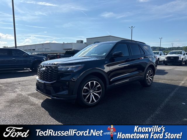 Black Metallic 2025 Ford Explorer SUV / Crossover All-Wheel Drive Automatic