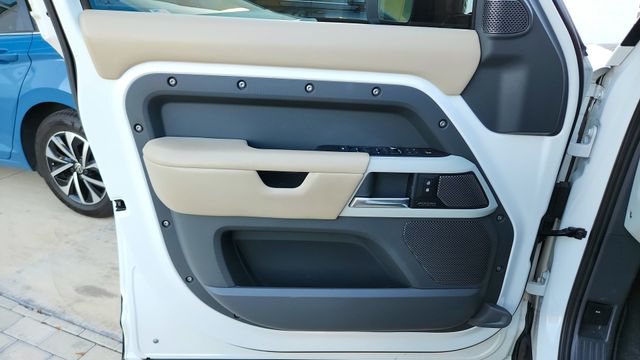 2022 Land Rover Defender 110