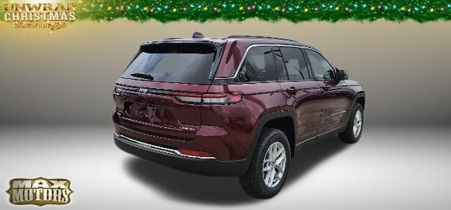 2024 Jeep Grand Cherokee Laredo 14