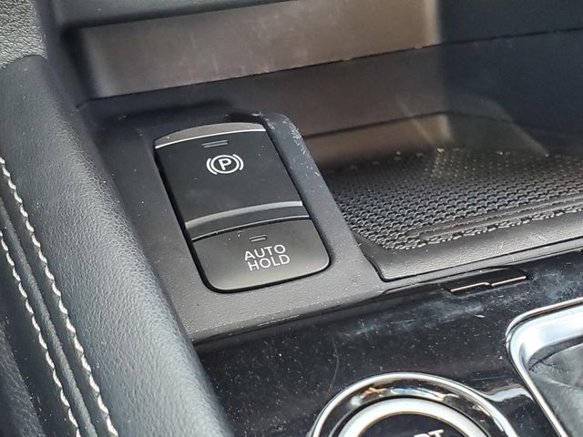 Used 2024 Nissan Kicks SUV