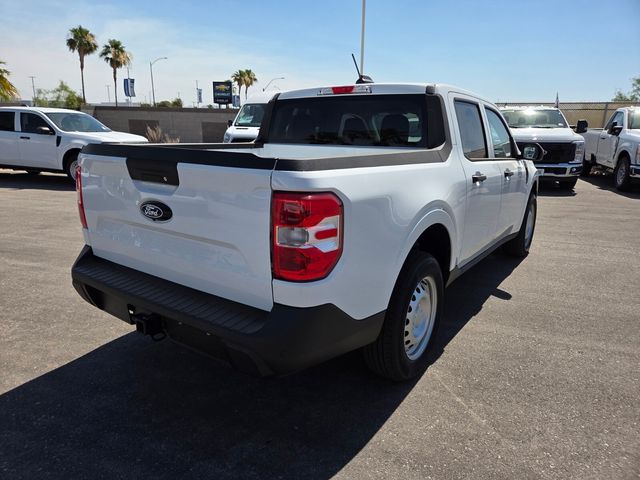 New 2026 Ford Maverick XL 4D Crew Cab