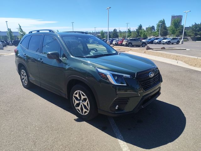 2024 Subaru Forester Premium