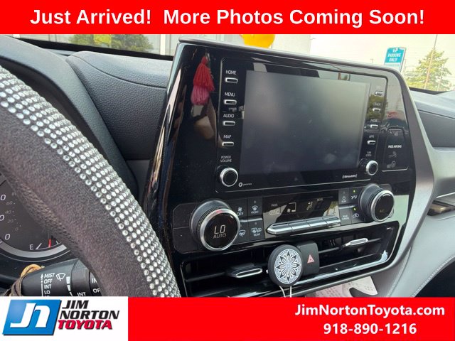 Used 2022 Toyota Highlander SUV