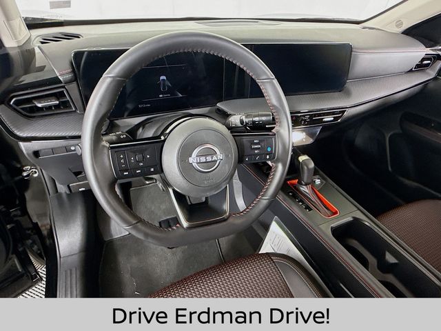 Used 2025 Nissan Kicks SUV