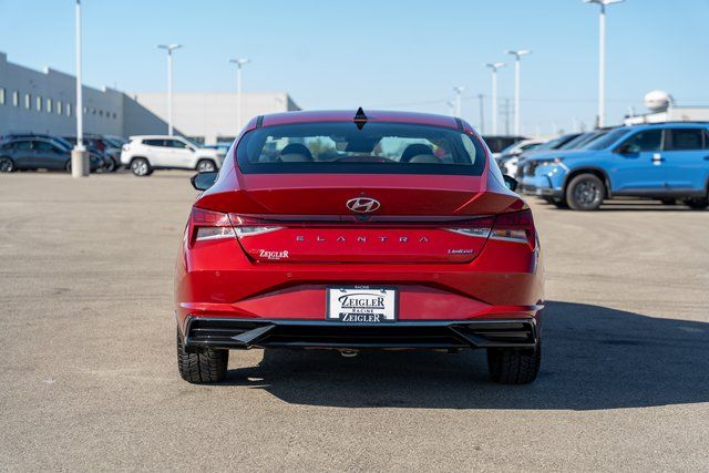 2022 Hyundai Elantra Limited 6