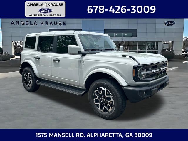 2026 Ford Bronco Outer Banks 4x4's photo