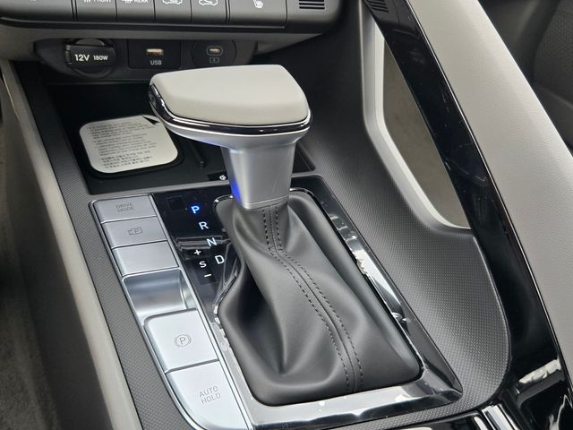 2026 Hyundai Elantra - $24,096