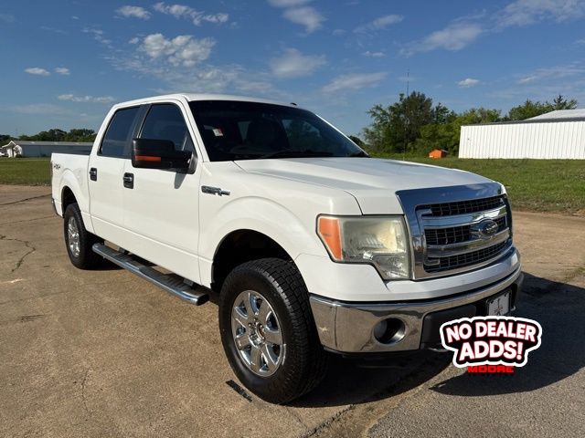 Oxford White 2013 Ford F-150 XLT SuperCrew 4WD Pickup Truck Four-Wheel Drive 6-Speed Automatic