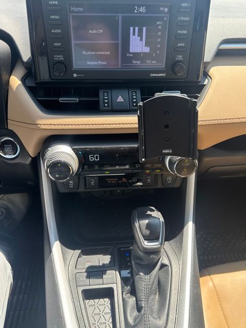 Used 2022 Black Toyota XLE Premium image 12