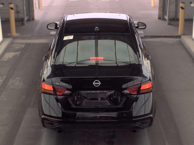 Used 2025 Nissan Altima Sedan