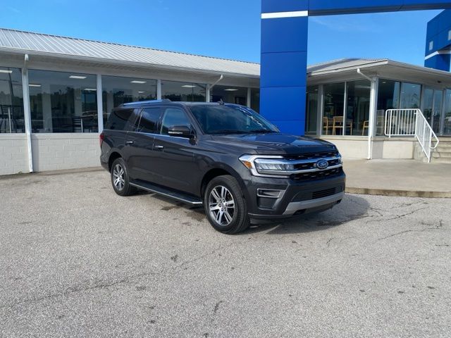 2023 Ford Expedition Max Limited photo
