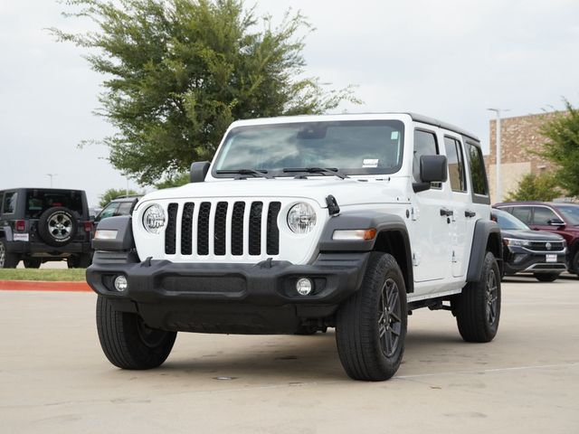 Used 2024 Jeep Wrangler SUV