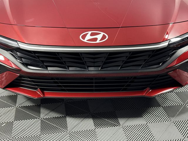 Used 2025 Hyundai Elantra Hybrid For Sale in Indianapolis, IN