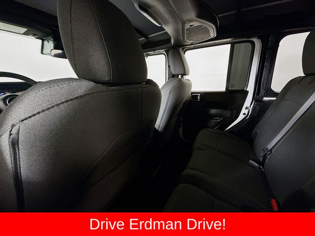 Used 2025 Jeep Wrangler SUV