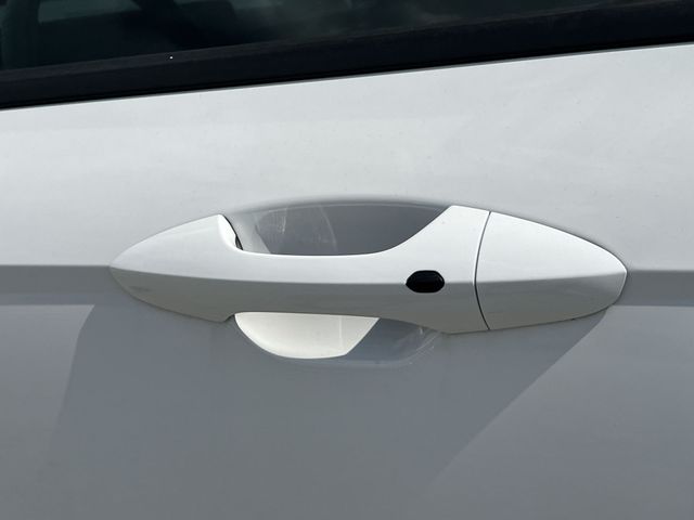 Used 2026 White Hyundai SEL Premium image 41
