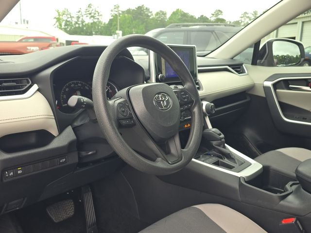 2024 Toyota RAV4 XLE:168865A