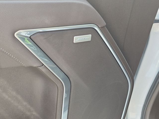 Used 2025 White Chevrolet LTZ image 14