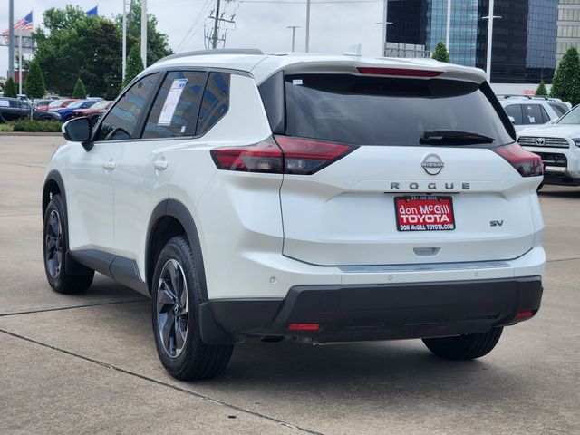 2024 Nissan Rogue SV White at Central Houston Nissan
