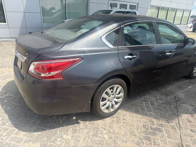 Used 2013 Nissan Altima Sedan