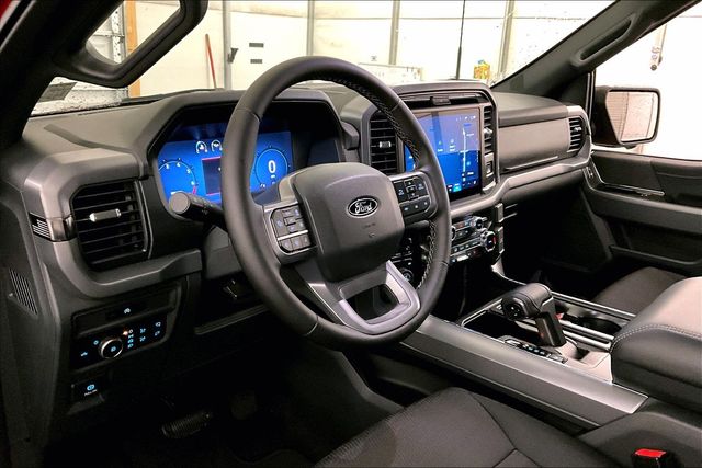2025 Ford F-150 XLT - 11