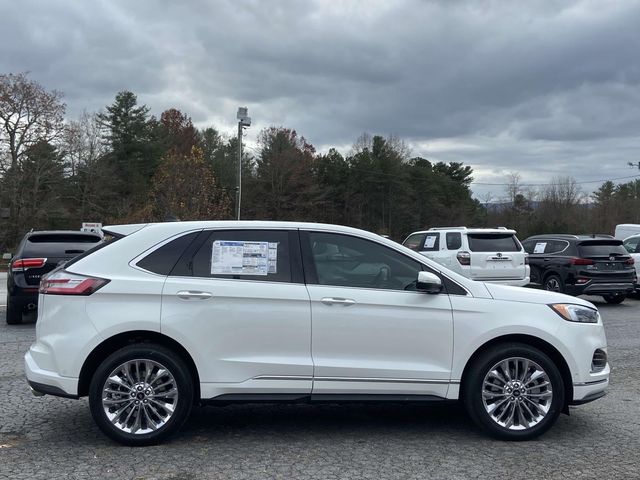 2024 Ford Edge Titanium 6