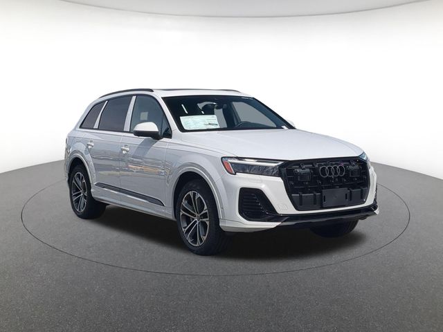 new 2026 Audi Q7 car, priced at $66,740