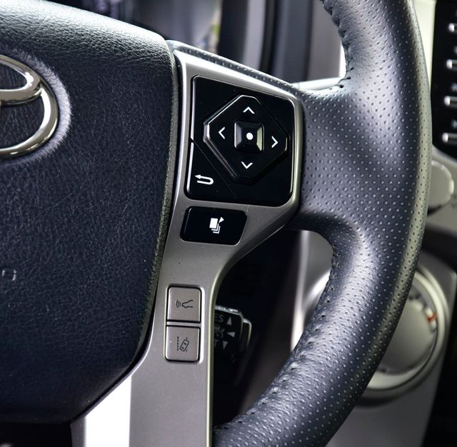 2024 Toyota 4Runner SR5 - Photo 16