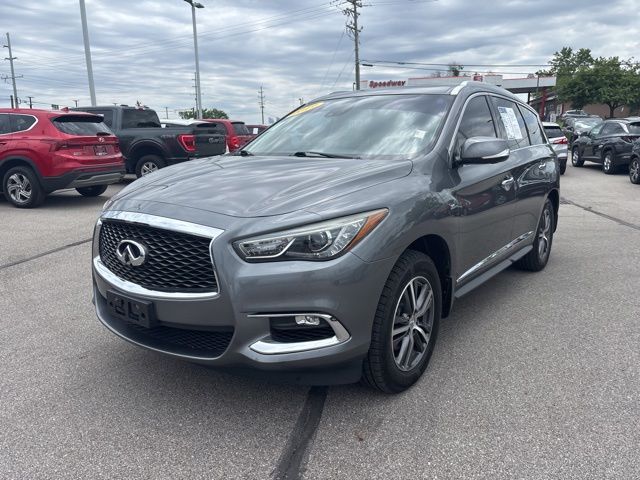 Used 2019 Gray INFINITI LUXE image 4