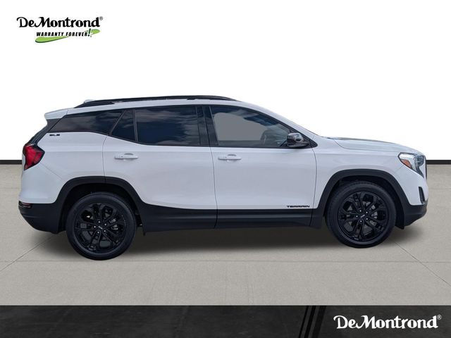 Used 2021 White GMC SLE image 4