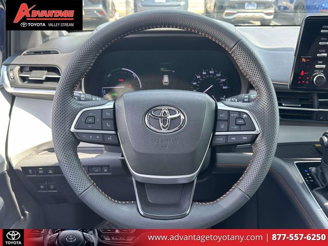Used 2024 Toyota Sienna Van