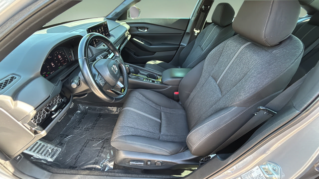 Used 2023  Honda Sport image 19