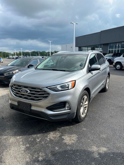 Silver Metallic 2020 Ford Edge SUV / Crossover Front-Wheel Drive 8-Speed Automatic