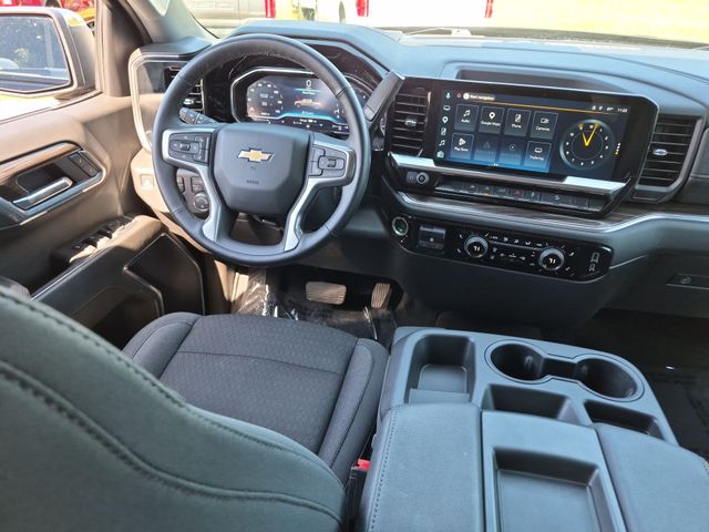 Used 2025 Black Chevrolet LT image 30