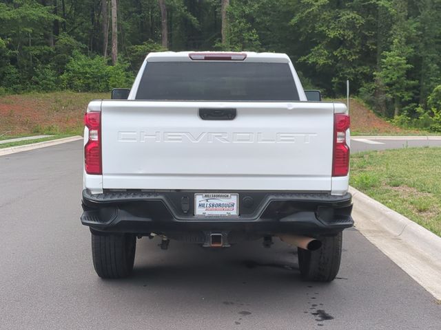 Used 2023 White Chevrolet Custom image 12