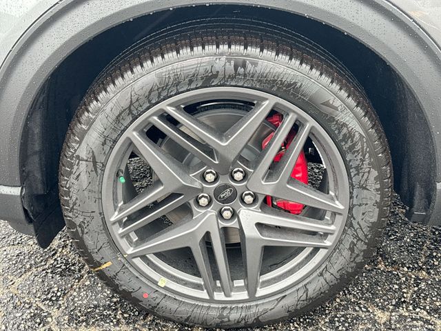 New 2026 Carbonized Gray Metallic Ford ST image 13