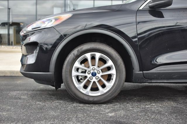 Used 2022 Ford Escape Hybrid SE 4D Sport Utility