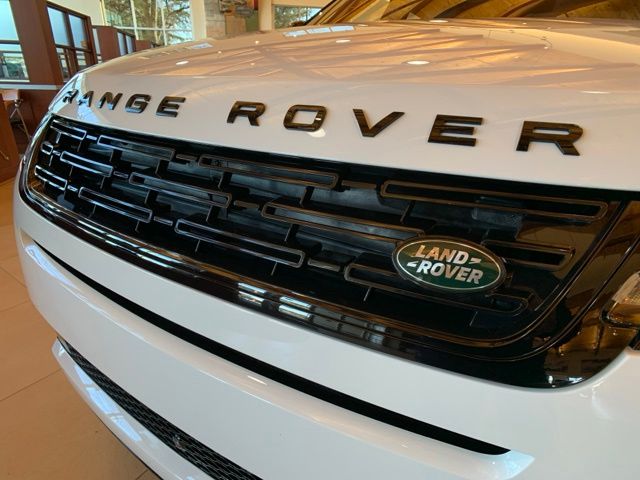 2024 Land Rover Range Rover Evoque Dynamic 11