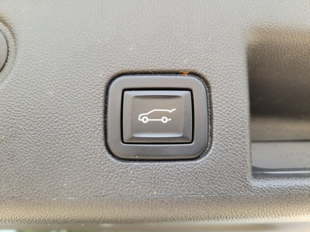 2022 Chevrolet Equinox LT White at Bayway Cadillac Southwest