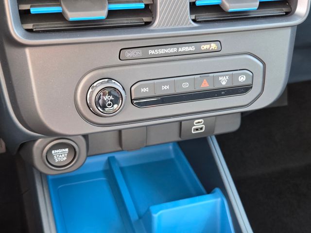 New 2026 Ford Maverick XLT 4D Crew Cab