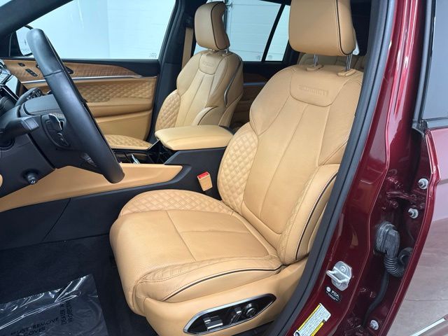 Used 2025 Red Jeep Summit Reserve image 16