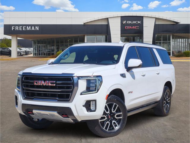 Summit White 2022 GMC Yukon XL SUV / Crossover Four-Wheel Drive 
