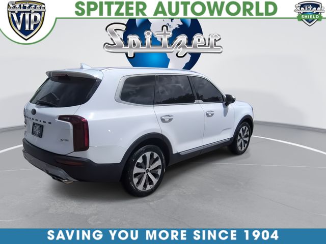 Used 2021 White Kia S image 9