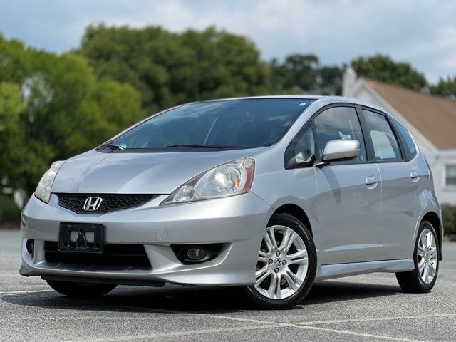 Silver 2011 Honda Fit Hatchback Front-Wheel Drive 5-Speed Automatic