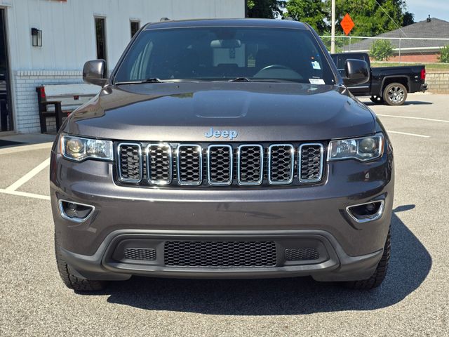 2020 Jeep Grand Cherokee Laredo E:B02330