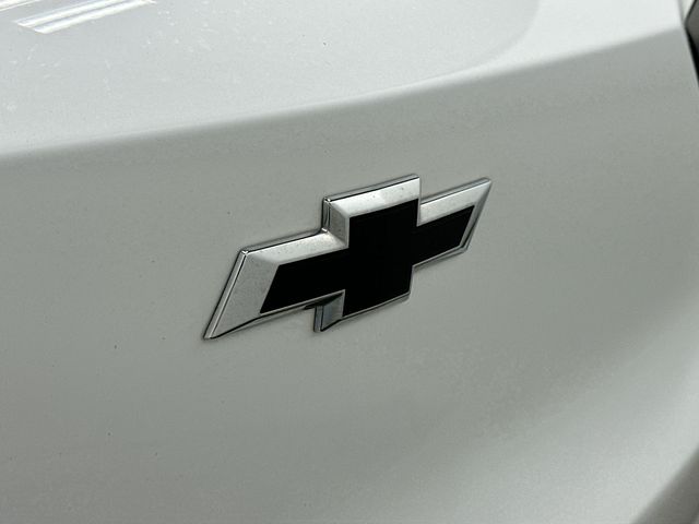 2024 Chevrolet TrailBlazer RS White at Auto Express Mitsubishi