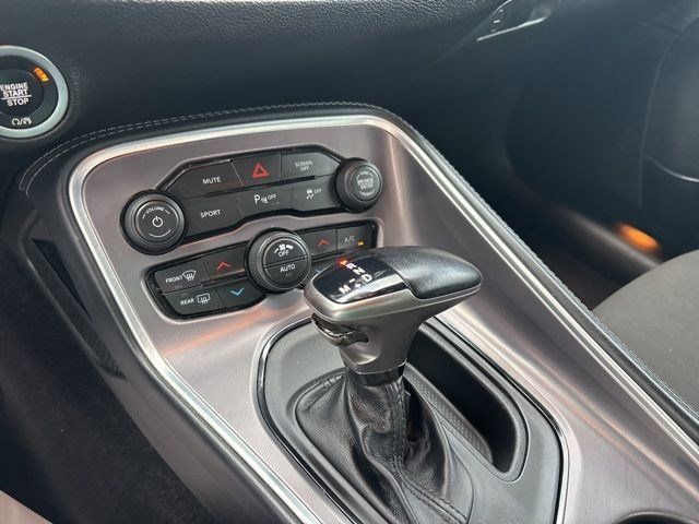 2022 Dodge Challenger GT photo