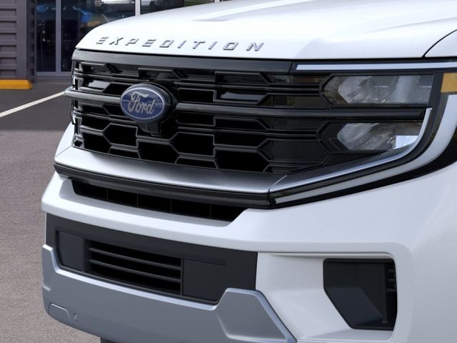 New 2026 White Ford Platinum image 17