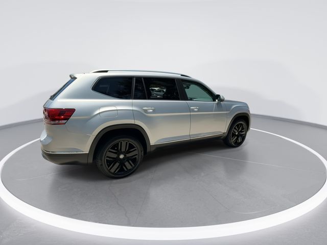 2018 Volkswagen Atlas - $16,998