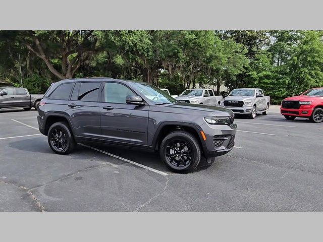 2025 Jeep Grand Cherokee Altitude X 4x2
