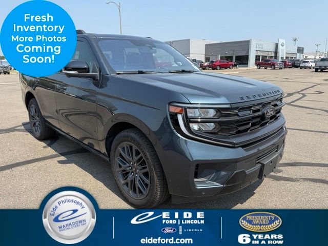2025 Ford Expedition Platinum 4WD